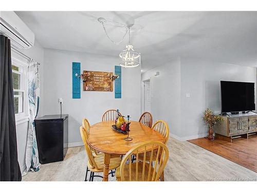 15 Brentwood Dr, Newbridge, NB 