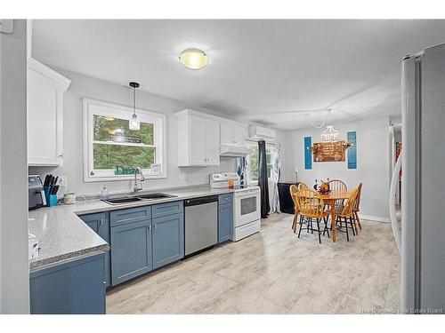 15 Brentwood Dr, Newbridge, NB 