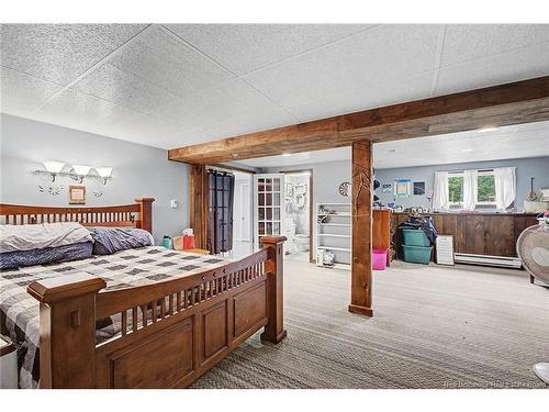15 Brentwood Dr, Newbridge, NB 