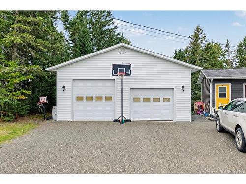 15 Brentwood Dr, Newbridge, NB 