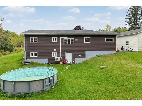 15 Brentwood Dr, Newbridge, NB 