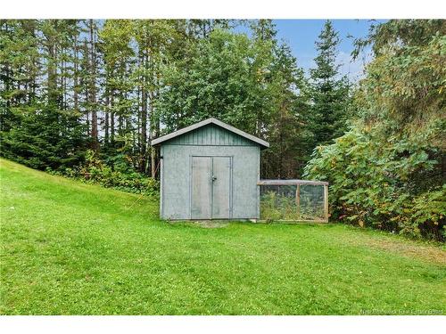 15 Brentwood Dr, Newbridge, NB 