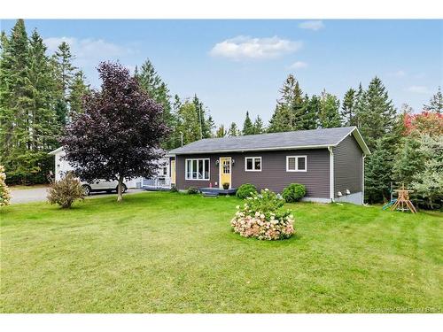 15 Brentwood Dr, Newbridge, NB 