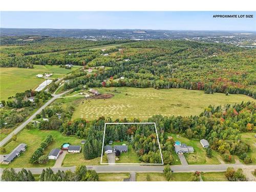 15 Brentwood Dr, Newbridge, NB 