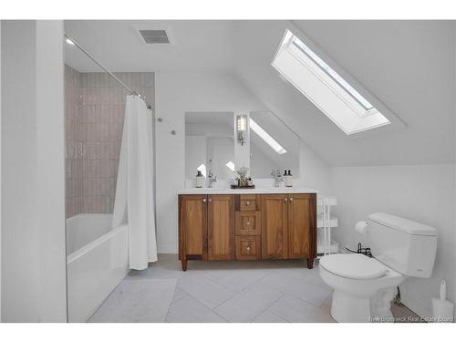 13 Ball Park Rd, Rothesay, NB 