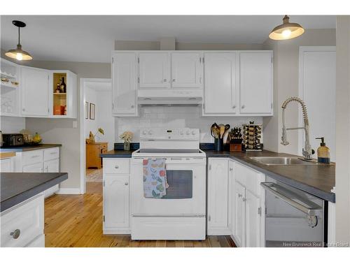 13 Ball Park Rd, Rothesay, NB 
