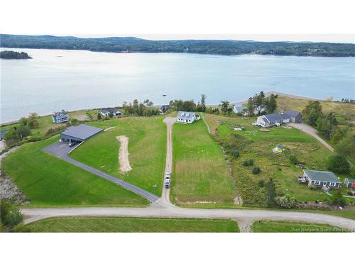 52 Don-De-Dieu Dr, Bayside, NB 