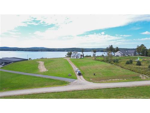 52 Don-De-Dieu Dr, Bayside, NB 