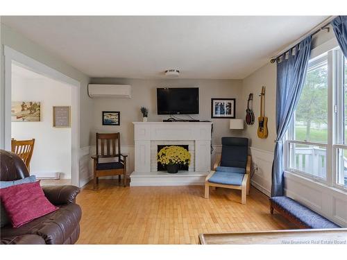 9 Woodward Cres, Quispamsis, NB 
