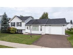 301 Worthington AVE Moncton, NB E1C 0B7