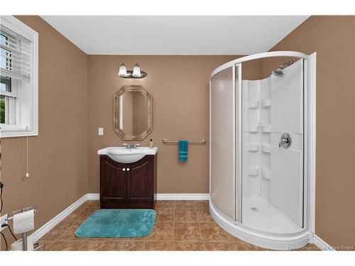 301 Worthington Ave, Moncton, NB 
