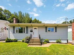 244 Leslie ST Moncton, NB E1C 6M9