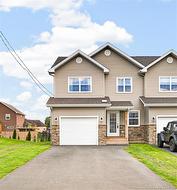 32 Rochefort ST  Dieppe, NB E1A 6S4