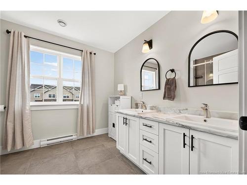 32 Rochefort St, Dieppe, NB 