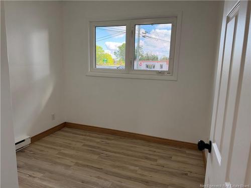 85 Ninth St, Moncton, NB 