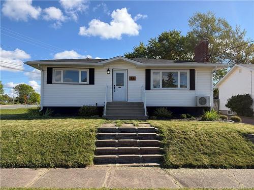 85 Ninth St, Moncton, NB 