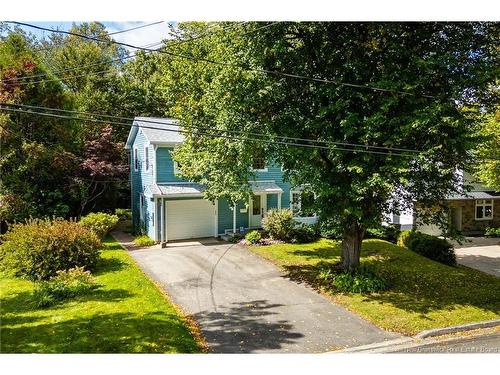 560 Squires St, Fredericton, NB 