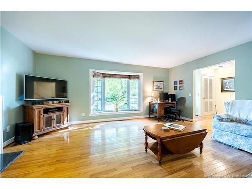 560 Squires St, Fredericton, NB 
