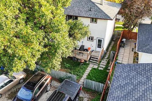 435 Springfield Rd, Winnipeg, MB 