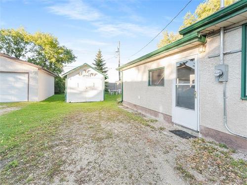 548 Superior Ave, Selkirk, MB 
