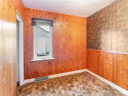 548 Superior Ave, Selkirk, MB 