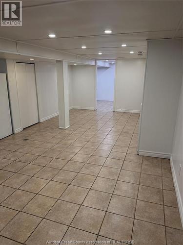 3190 ACADEMY DRIVE Unit# LOWER LEVEL , Windsor, Ontario N9E 2H4 4