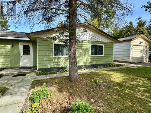 16 Peninsula Court, Trent Lakes, ON 