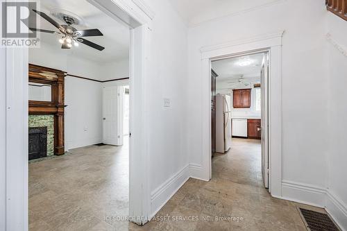 MAIN & UPPER - 12 SIBLEY AVENUE , Toronto, Ontario M4C 5E7 4