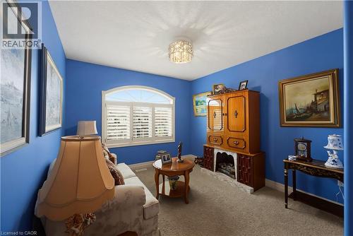 123 Oak Park Drive, Waterloo, ON 