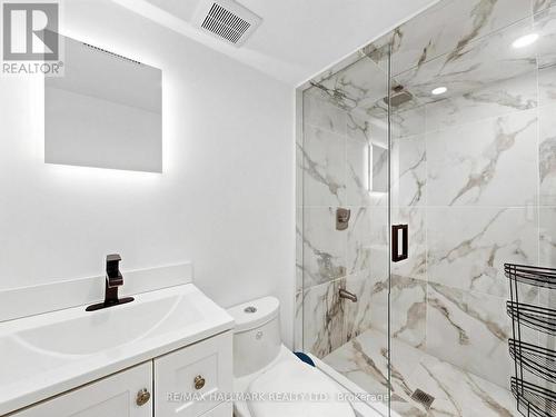 400 Handley Crescent, Newmarket, ON 