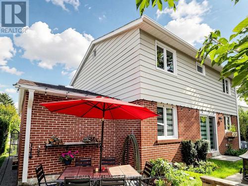 400 Handley Crescent, Newmarket, ON 