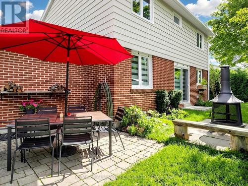 400 Handley Crescent, Newmarket, ON 