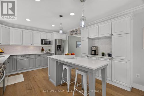 Spacious functional kitchen with ample cabinetry - 121 Tanoak Drive, London North (North E), ON 
