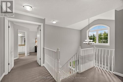 Upstairs landing - 121 Tanoak Drive, London North (North E), ON 