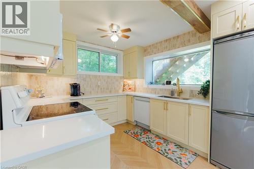 11 Side Road, Kinmount, ON 