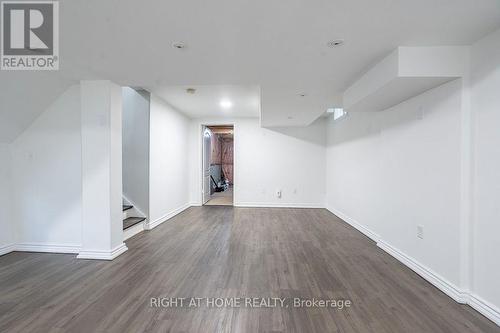 27 Panorama Way, Hamilton, ON 