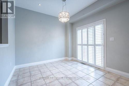 27 Panorama Way, Hamilton, ON 
