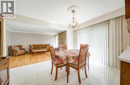 2506 Longfellow Avenue, Windsor, ON 