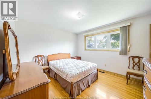 2506 Longfellow Avenue, Windsor, ON 