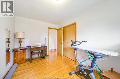 2506 Longfellow Avenue, Windsor, ON 