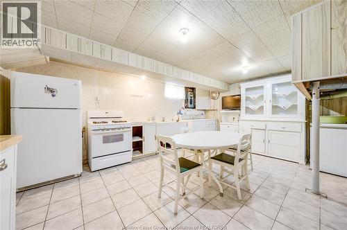 2506 Longfellow Avenue, Windsor, ON 