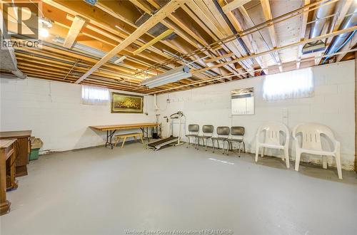 2506 Longfellow Avenue, Windsor, ON 