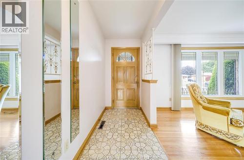 2506 Longfellow Avenue, Windsor, ON 