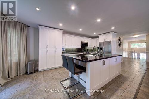 17 Downer Crescent, Wasaga Beach, ON 