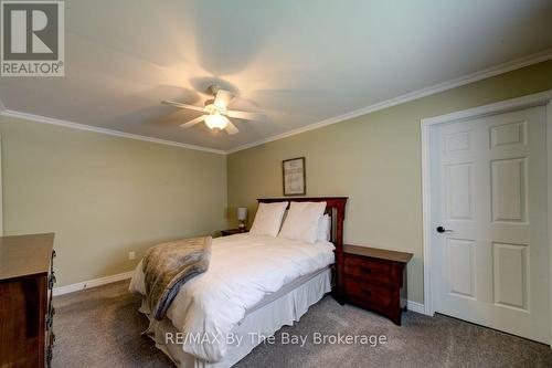 17 Downer Crescent, Wasaga Beach, ON 