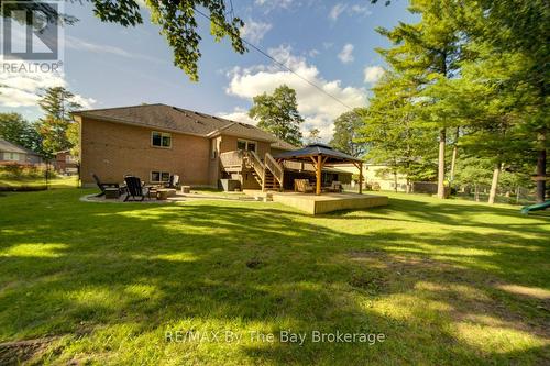 29 Downer Crescent, Wasaga Beach, ON 