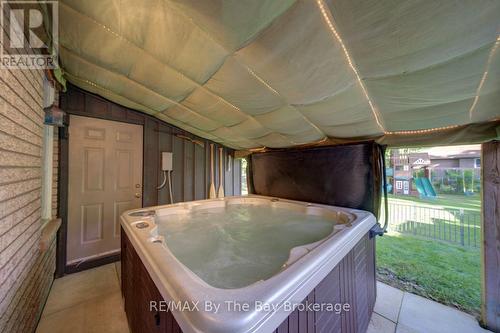 29 Downer Crescent, Wasaga Beach, ON 
