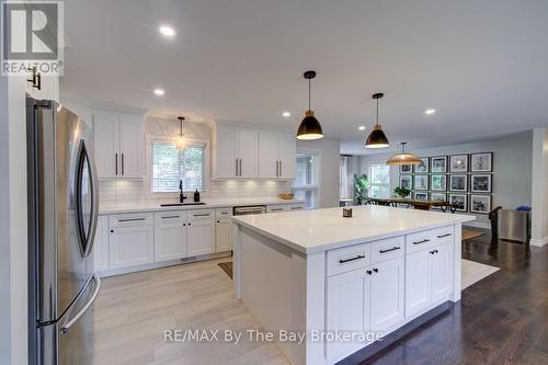 29 Downer Crescent, Wasaga Beach, ON 