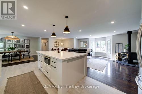 29 Downer Crescent, Wasaga Beach, ON 