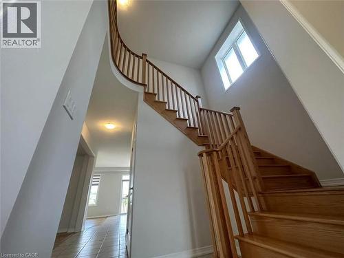 61 ANDERSON Road Unit# Upper , Brantford, Ontario N3T 0S2 4